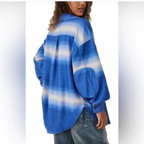 Free People Oversized Blue Printed Ruby Jacket Shacket Size Small - Picture 1 of 6